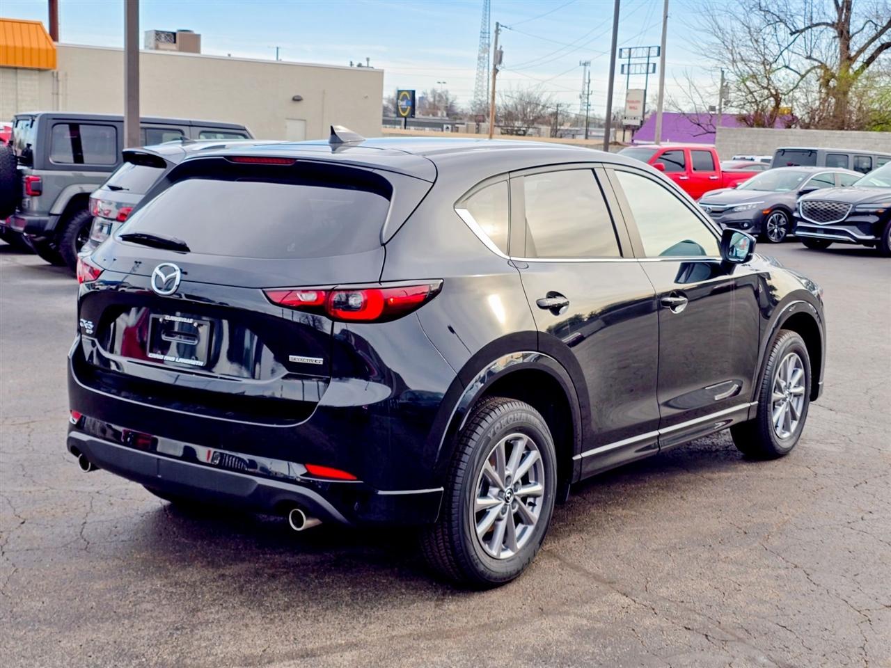 Mazda CX-5  2025