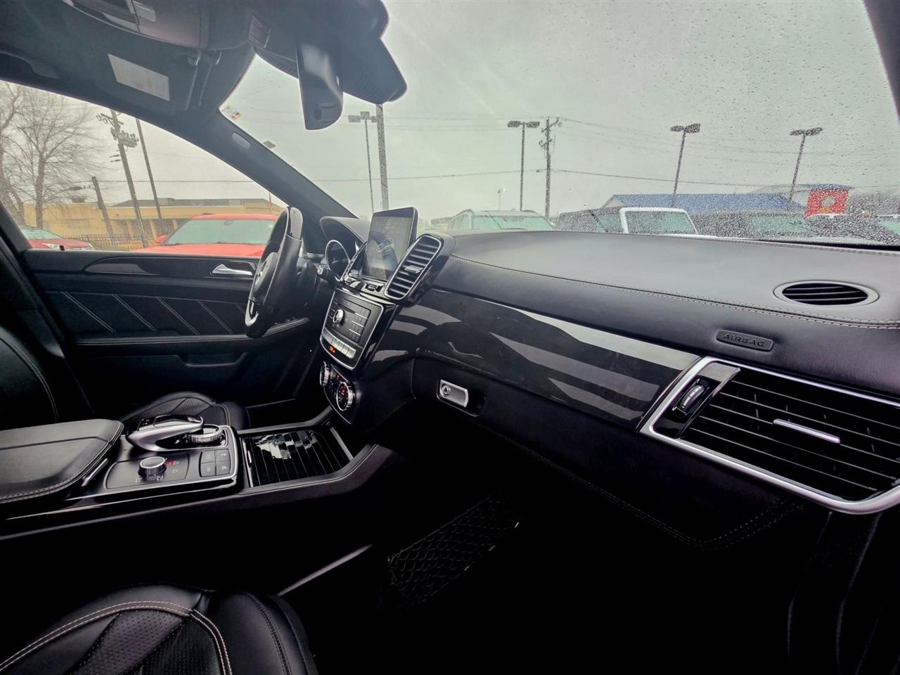 Mercedes-Benz GLE  2018