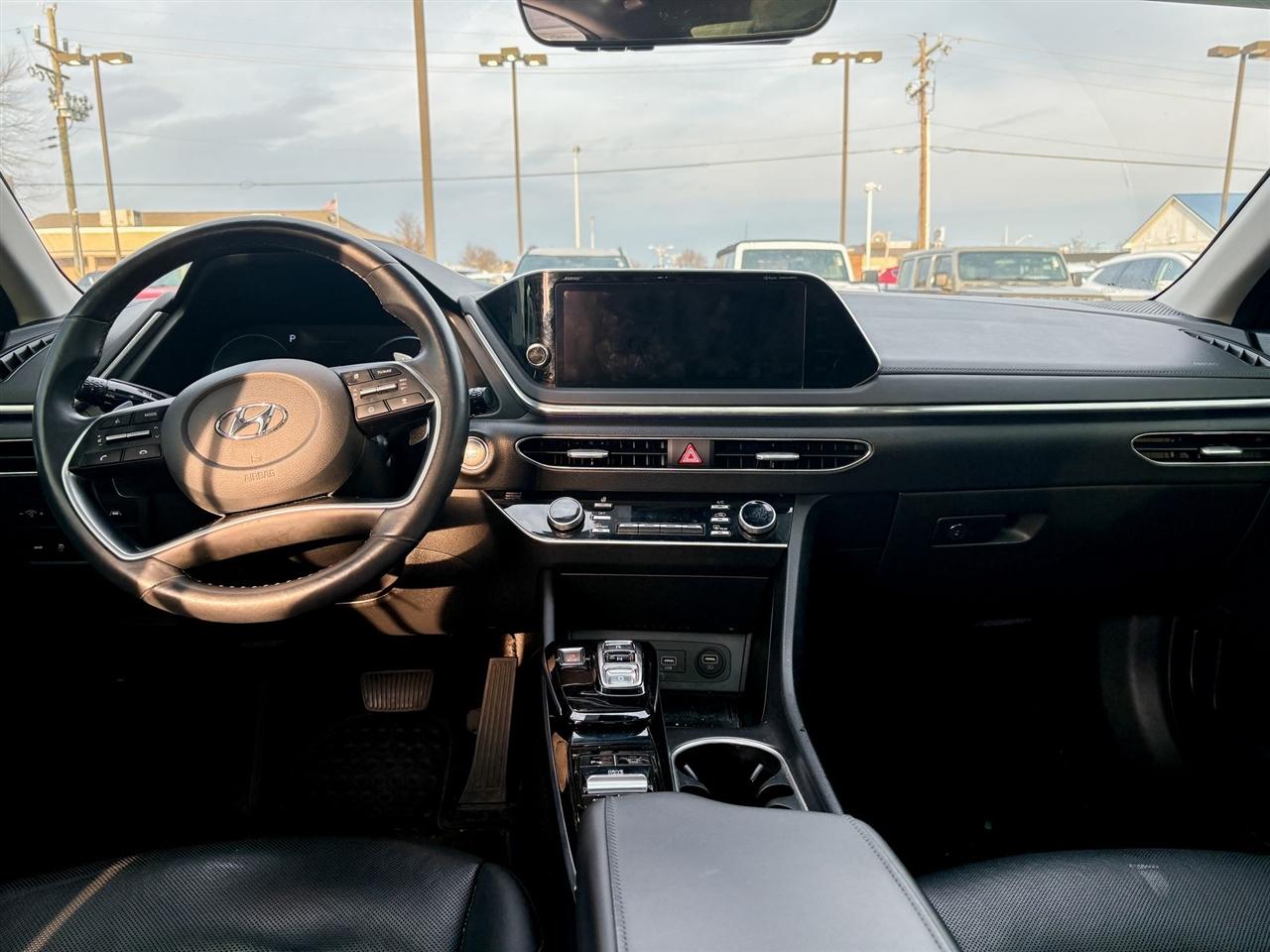 Hyundai Sonata  2021