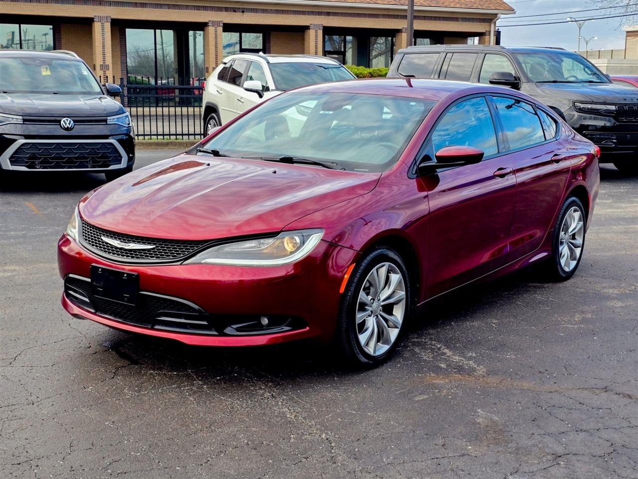 Chrysler 200  2015