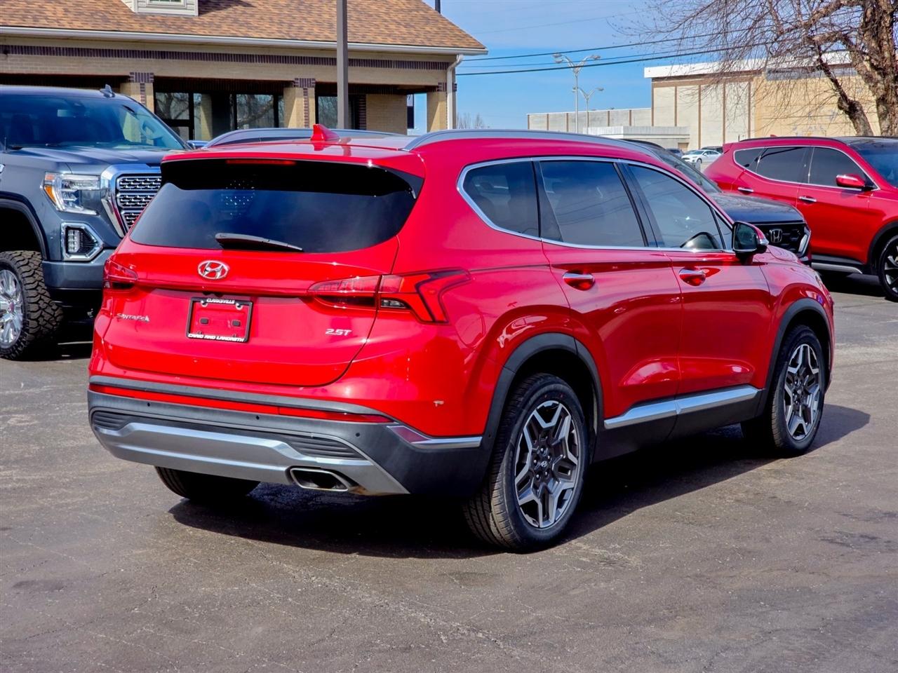 Hyundai Santa Fe Limited 2023