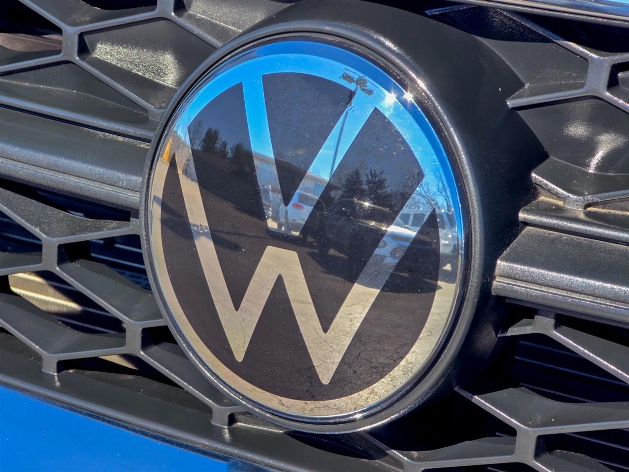 Volkswagen Taos  2023