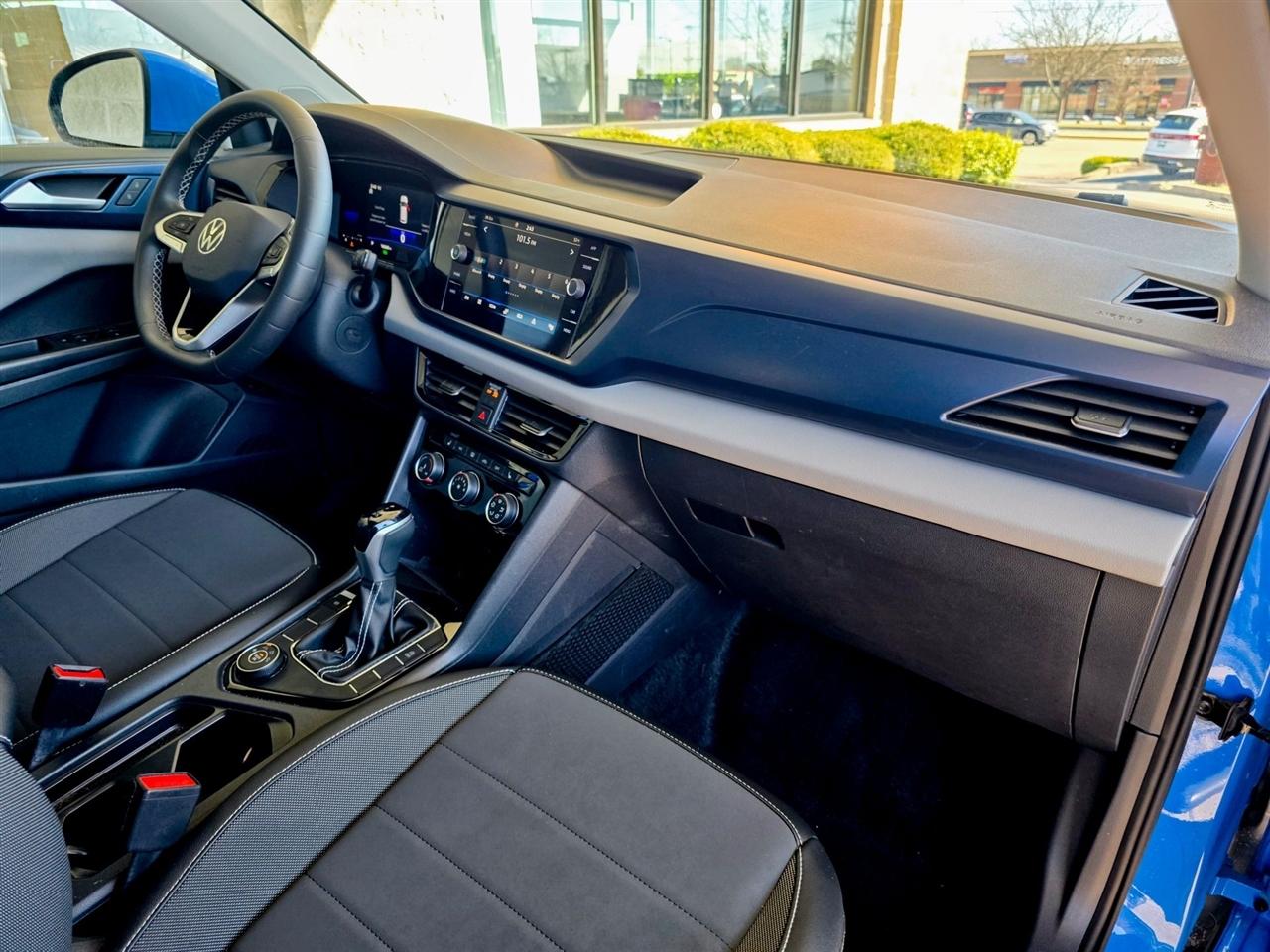 Volkswagen Taos  2023