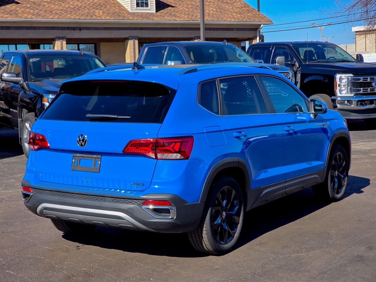 Volkswagen Taos  2023