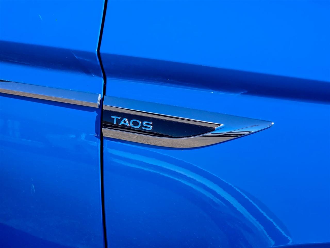 Volkswagen Taos  2023