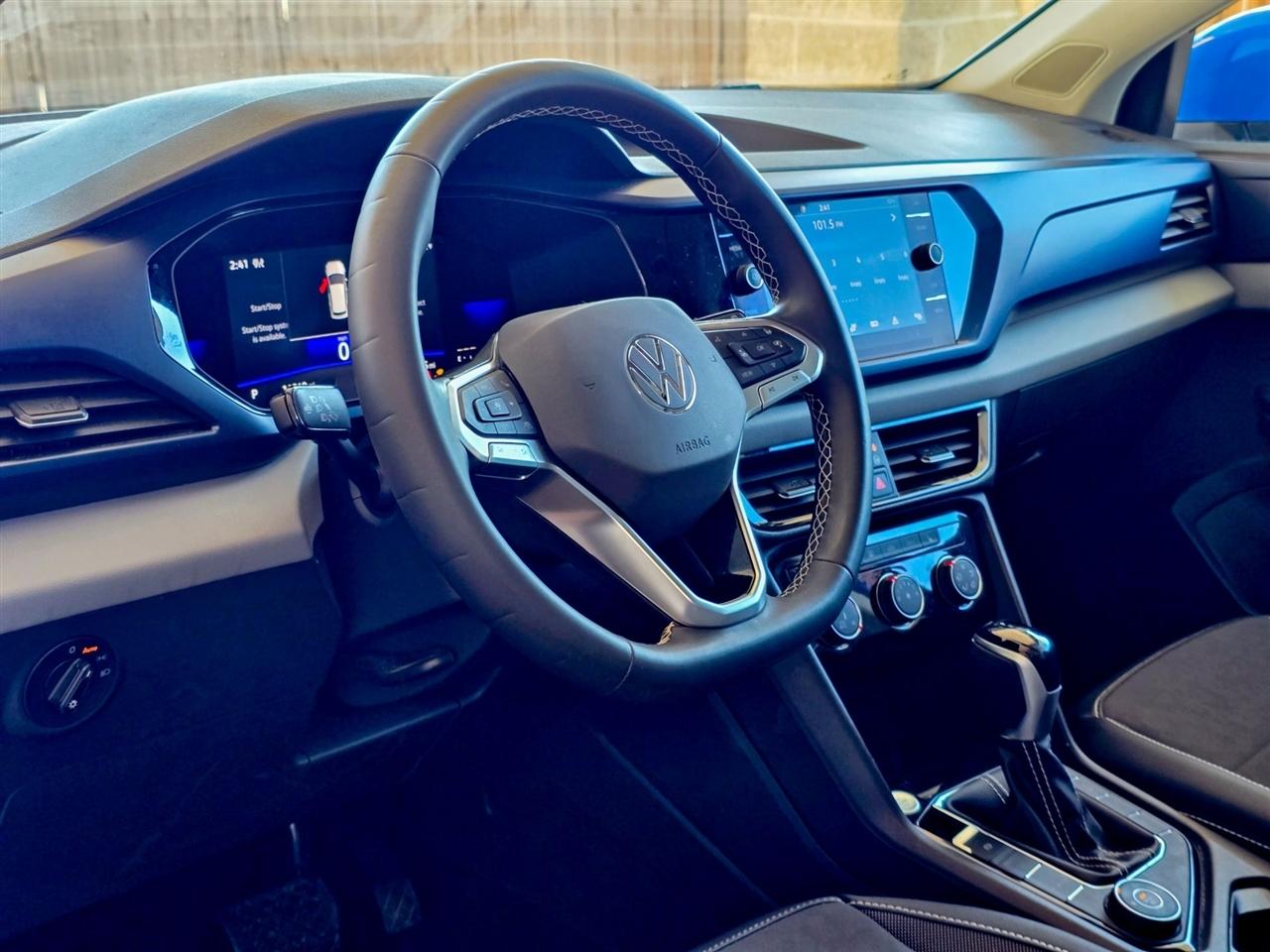 Volkswagen Taos  2023