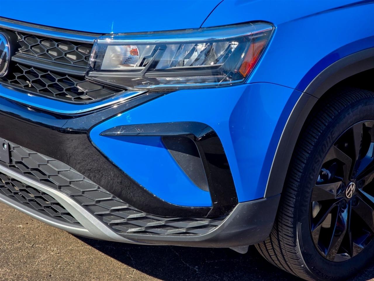 Volkswagen Taos  2023