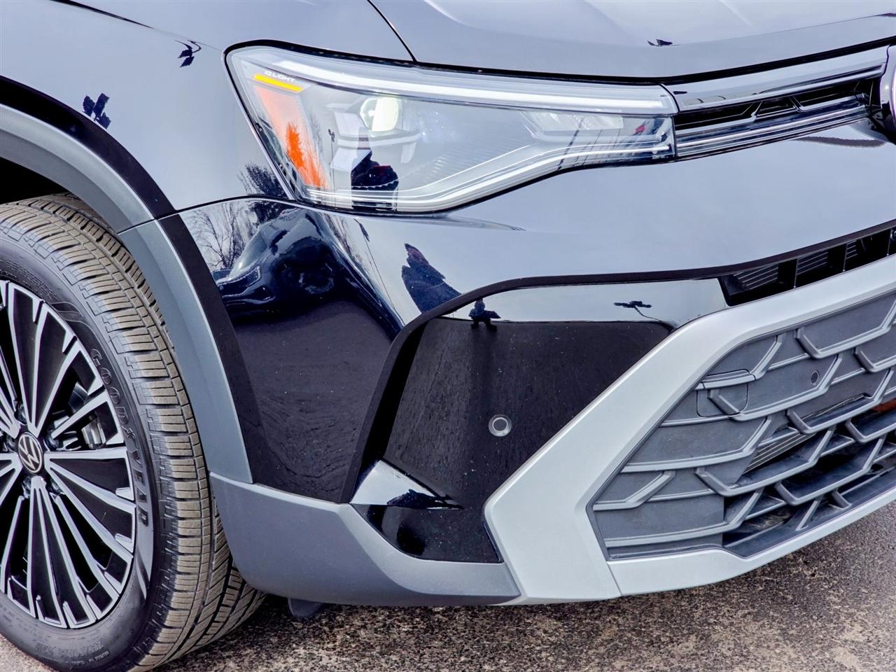 Volkswagen Taos  2025