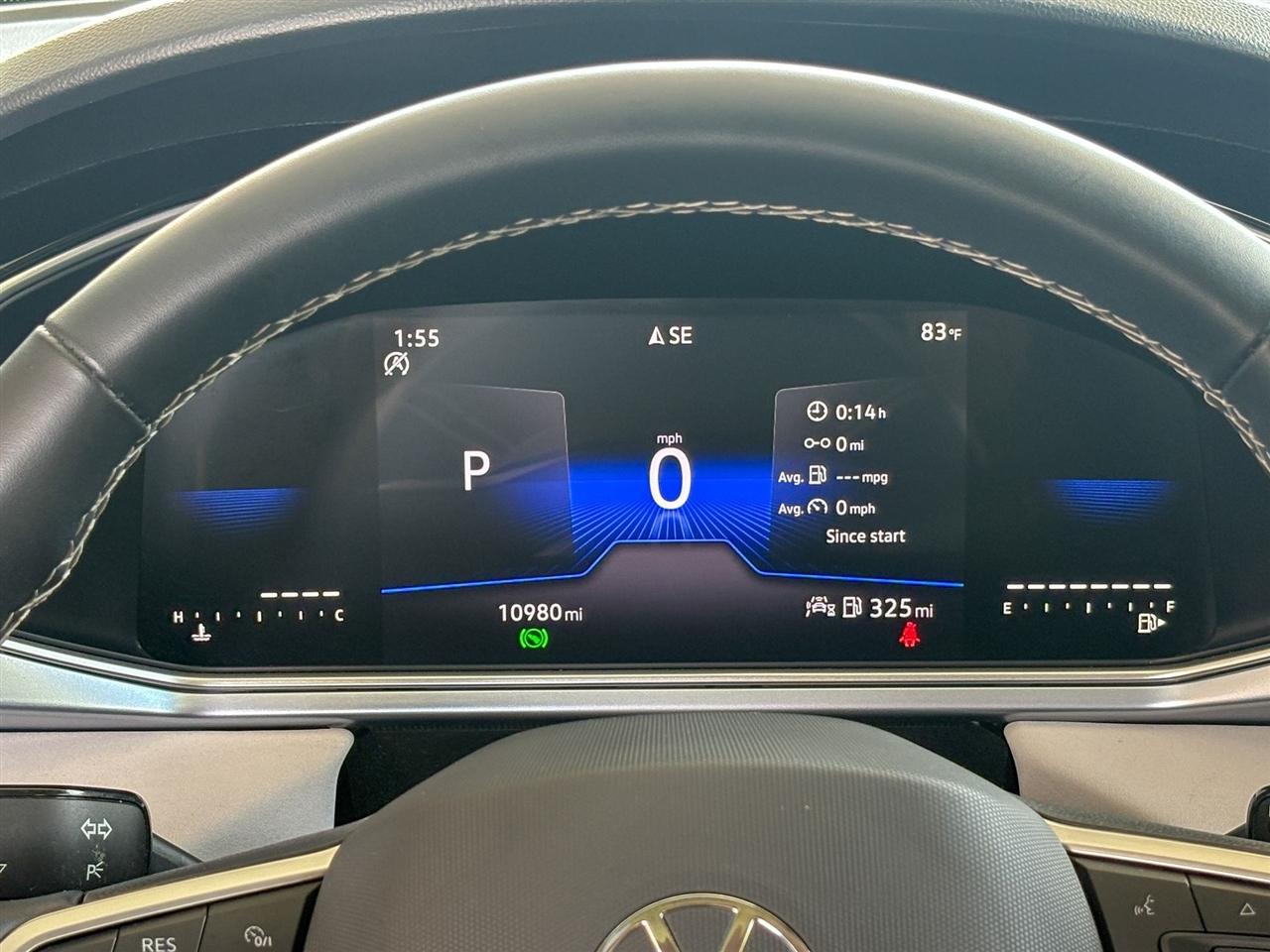 Volkswagen Taos  2025