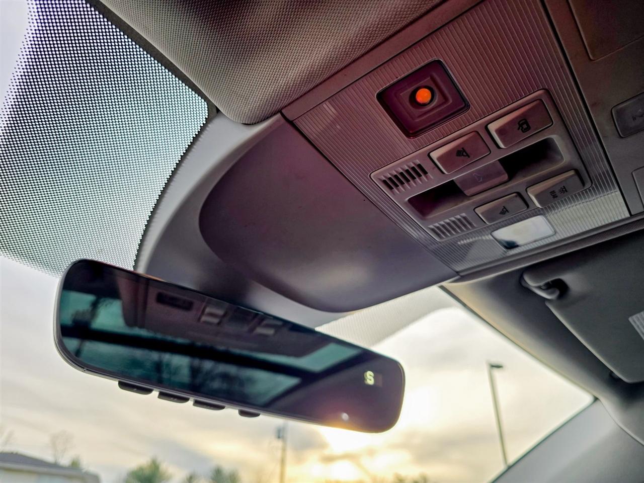 Volkswagen Taos  2024