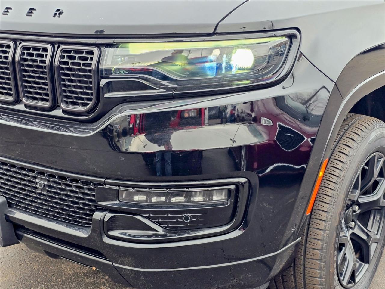 Jeep Wagoneer L  2024