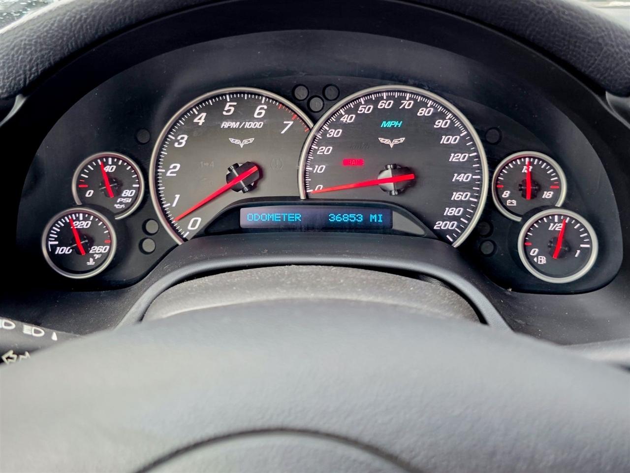 Chevrolet Corvette 3LT Convertible 2010