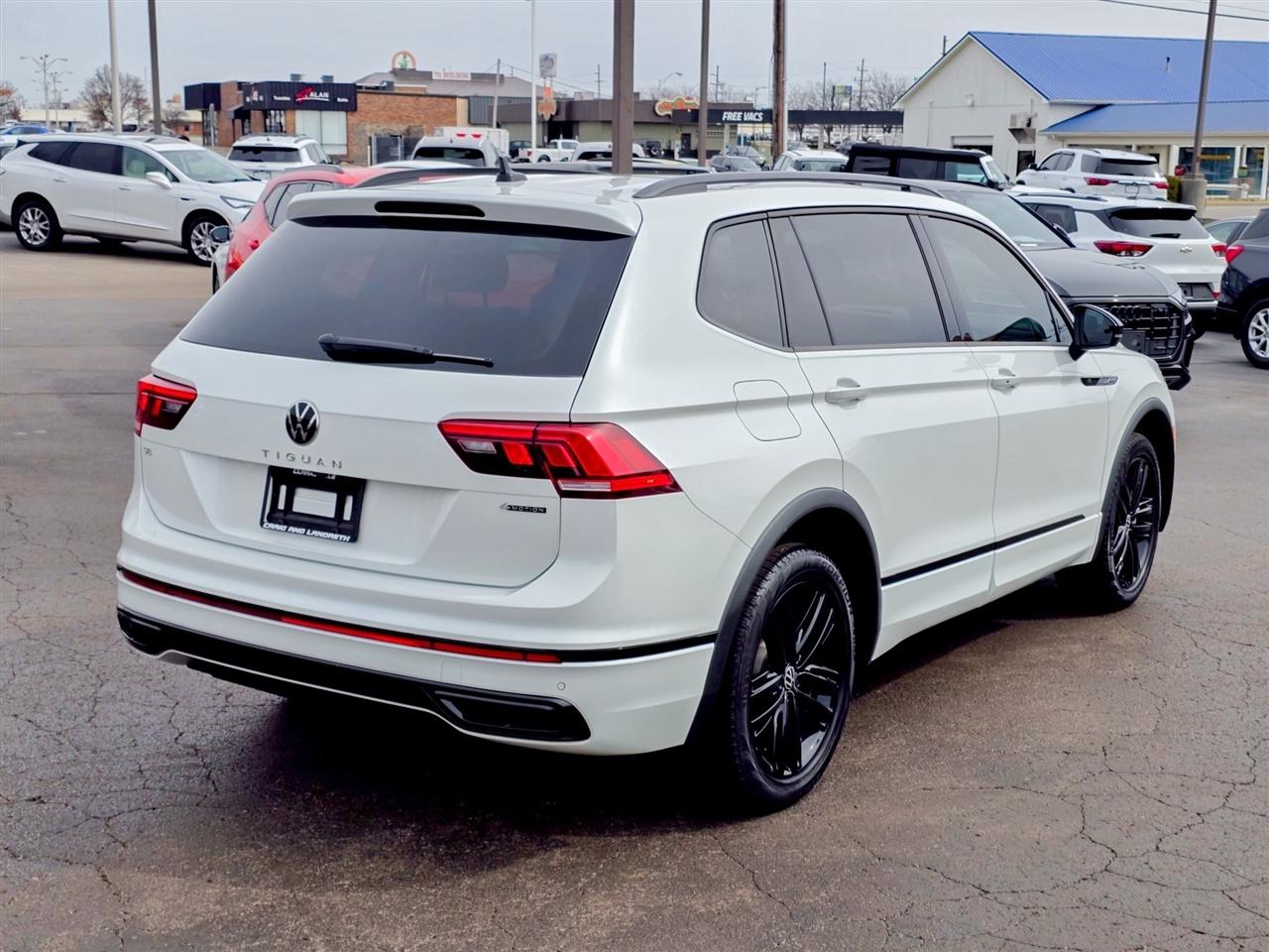 Volkswagen Tiguan  2022