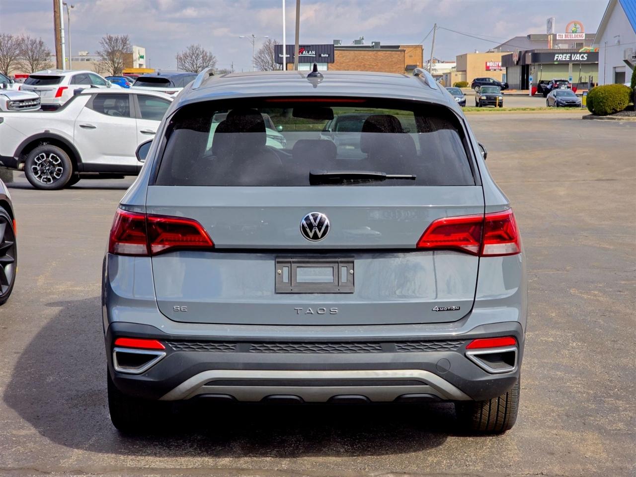 Volkswagen Taos  2022