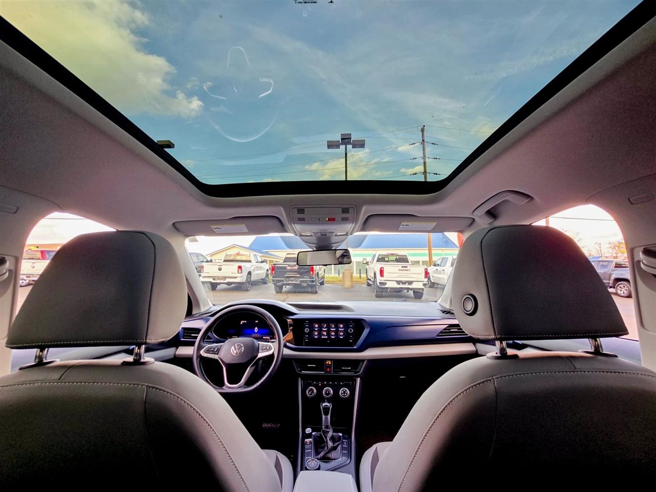 Volkswagen Taos  2022