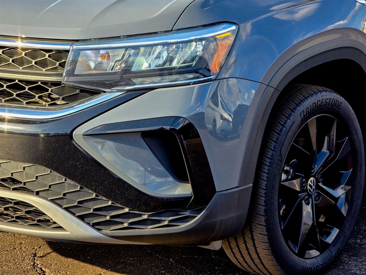 Volkswagen Taos  2022