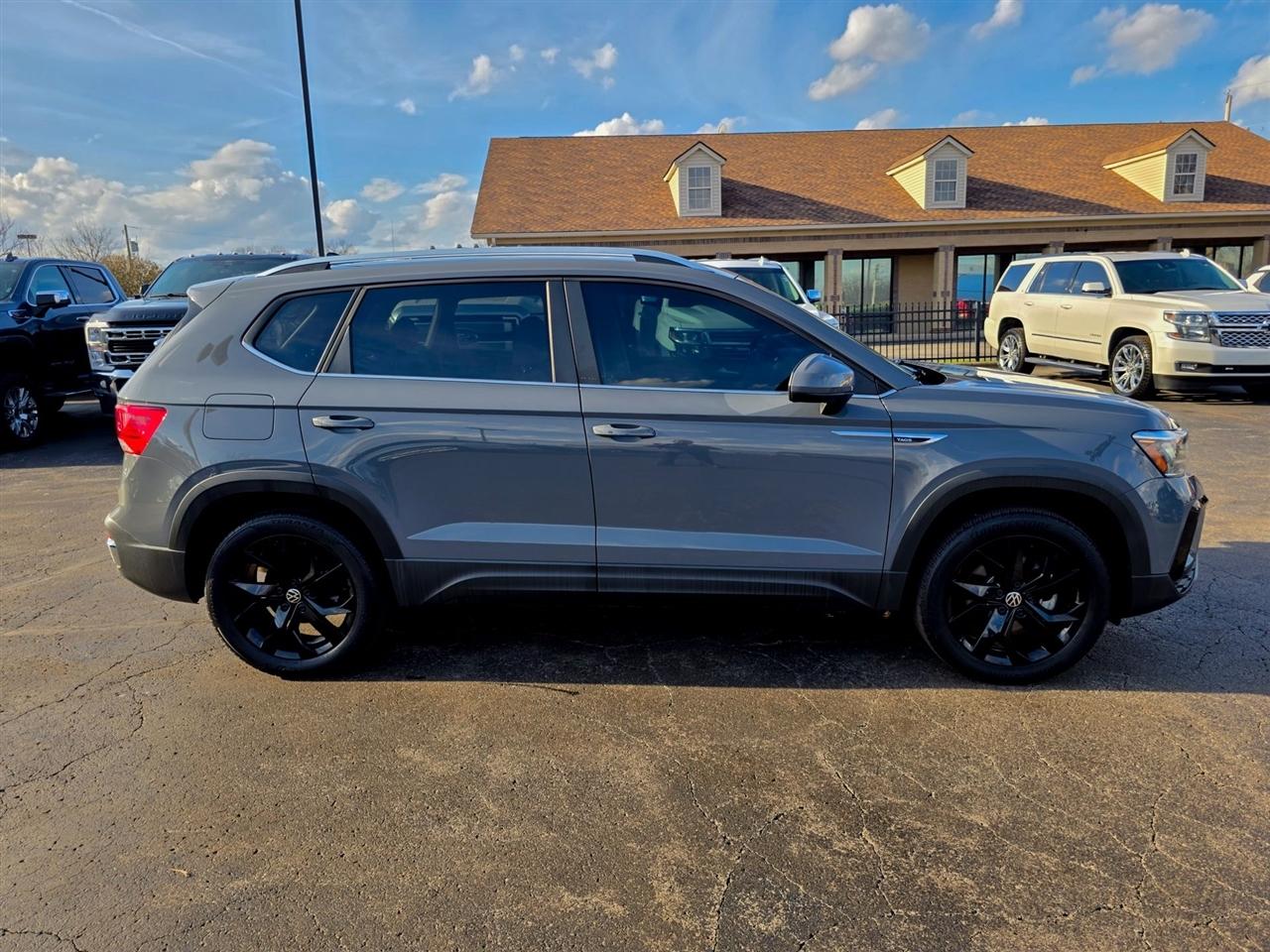 Volkswagen Taos  2022