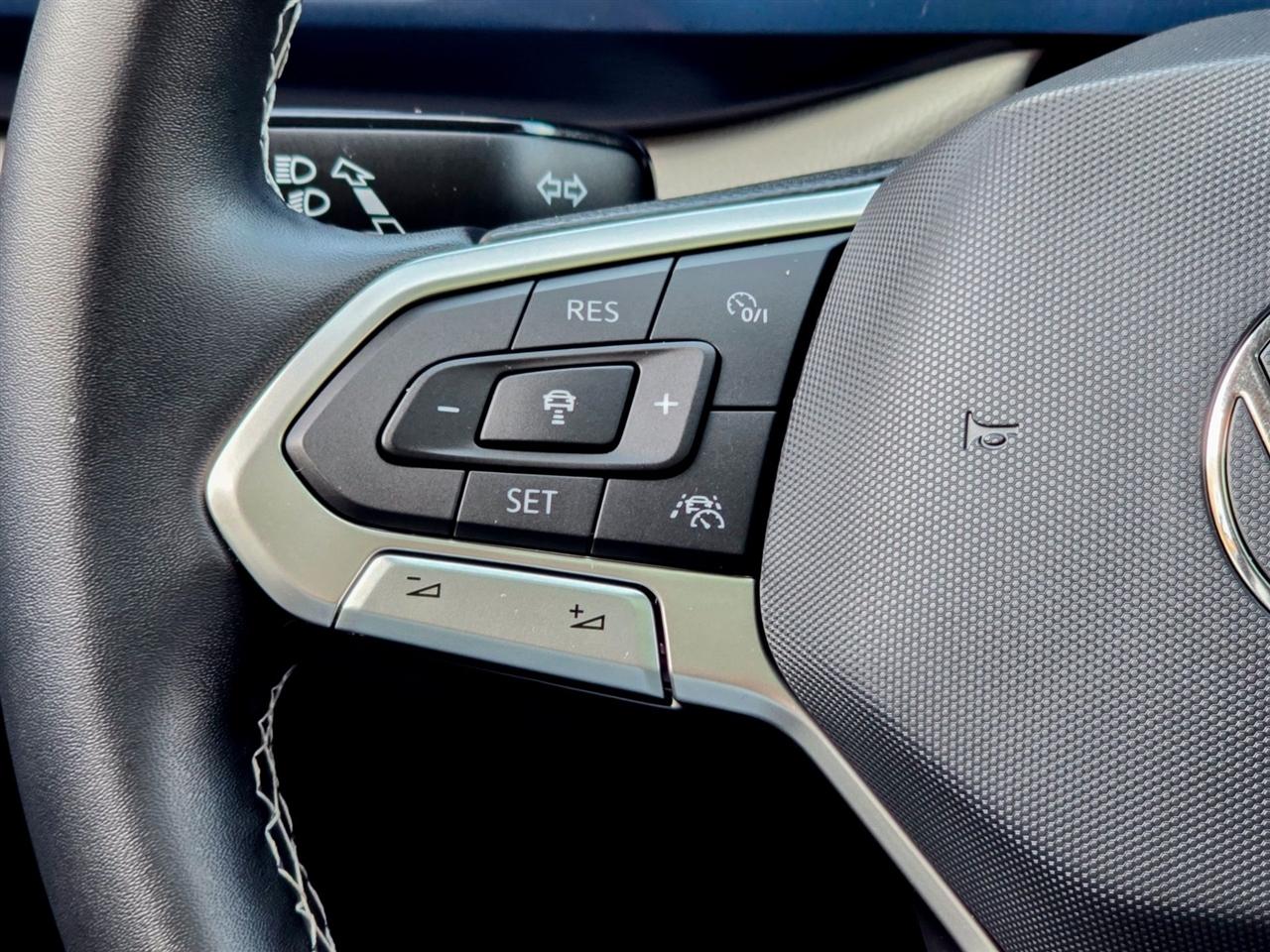 Volkswagen Taos  2022