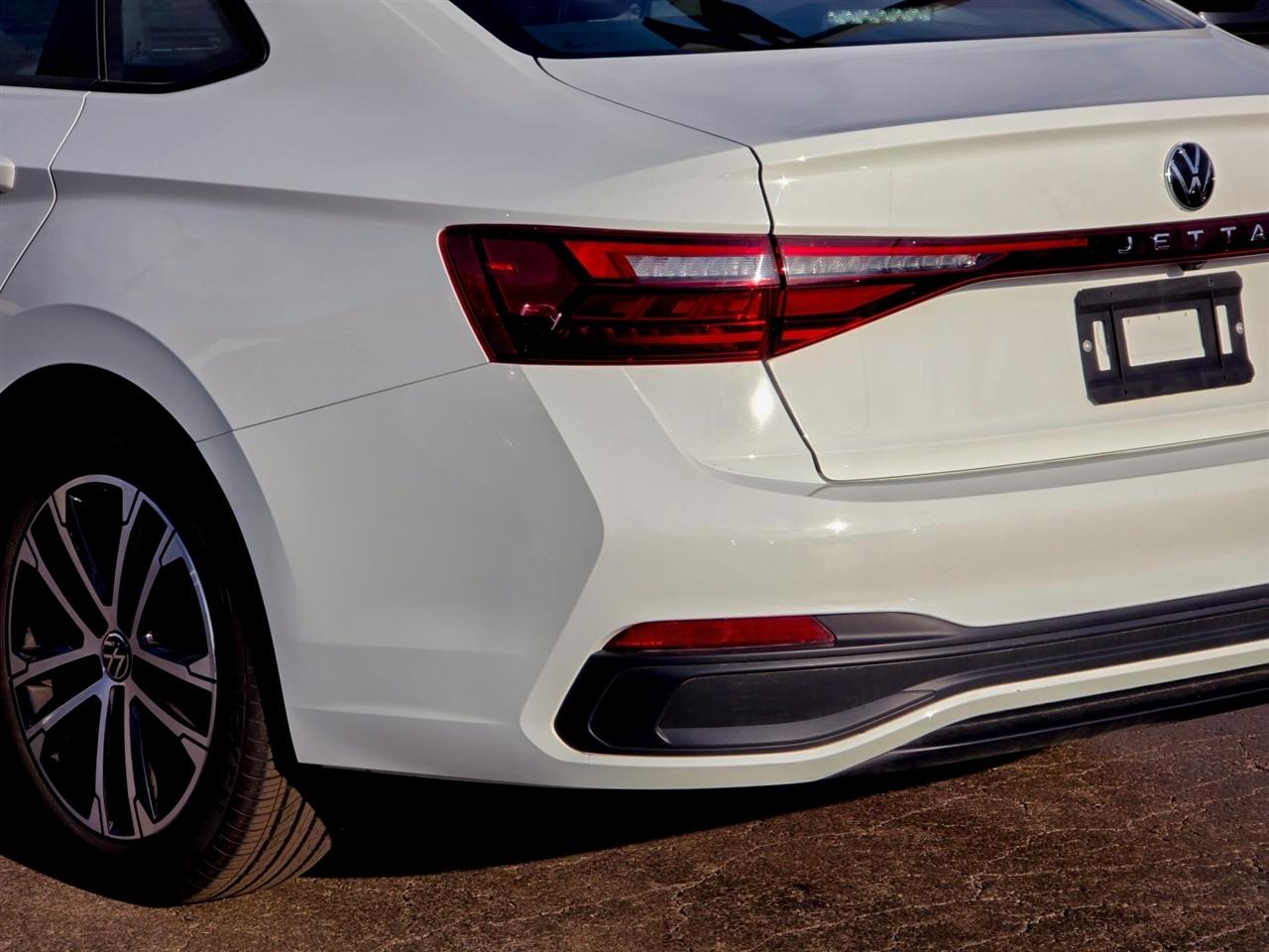 Volkswagen Jetta  2025