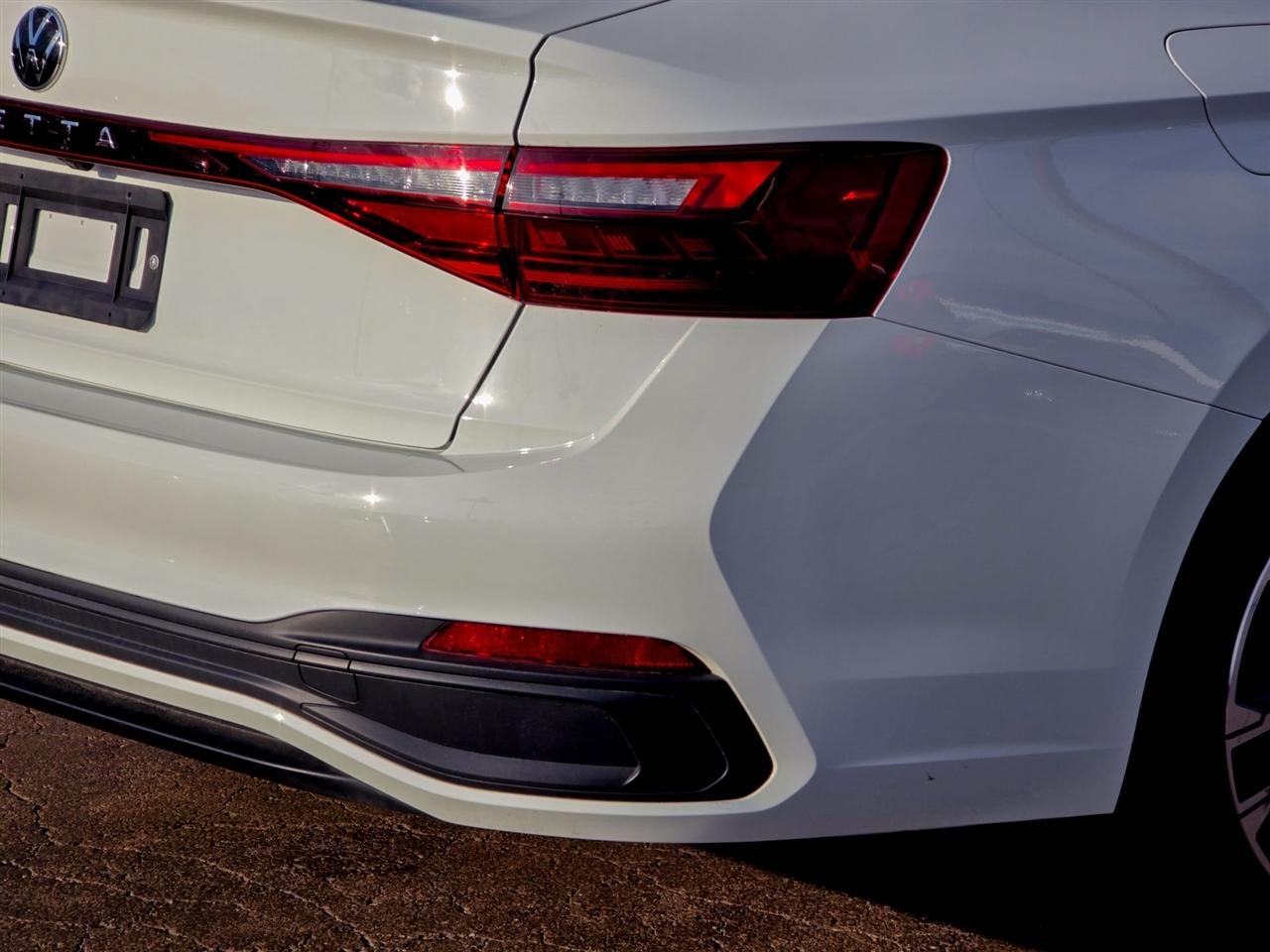 Volkswagen Jetta  2025