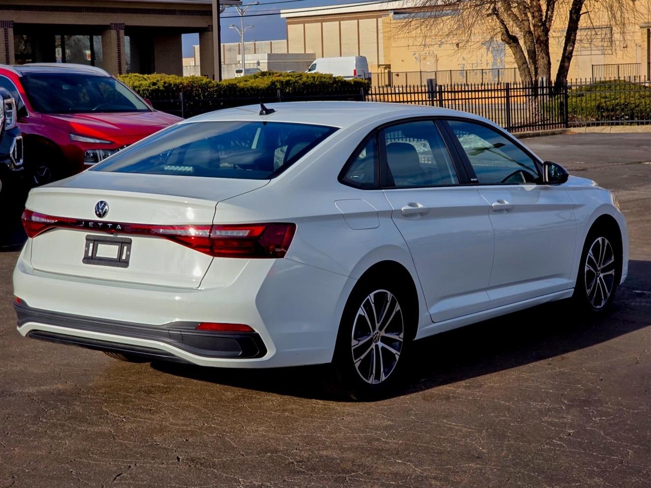 Volkswagen Jetta  2025