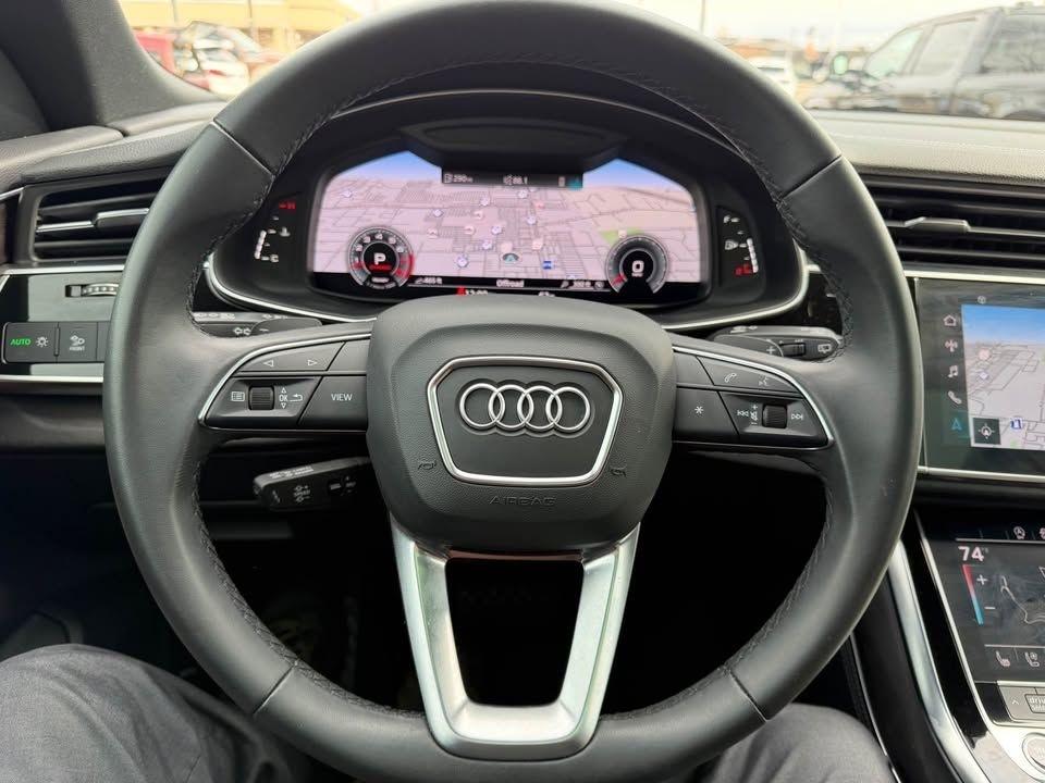 Audi Q8  2023