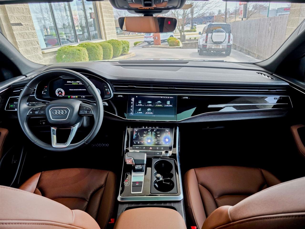 Audi Q8  2023