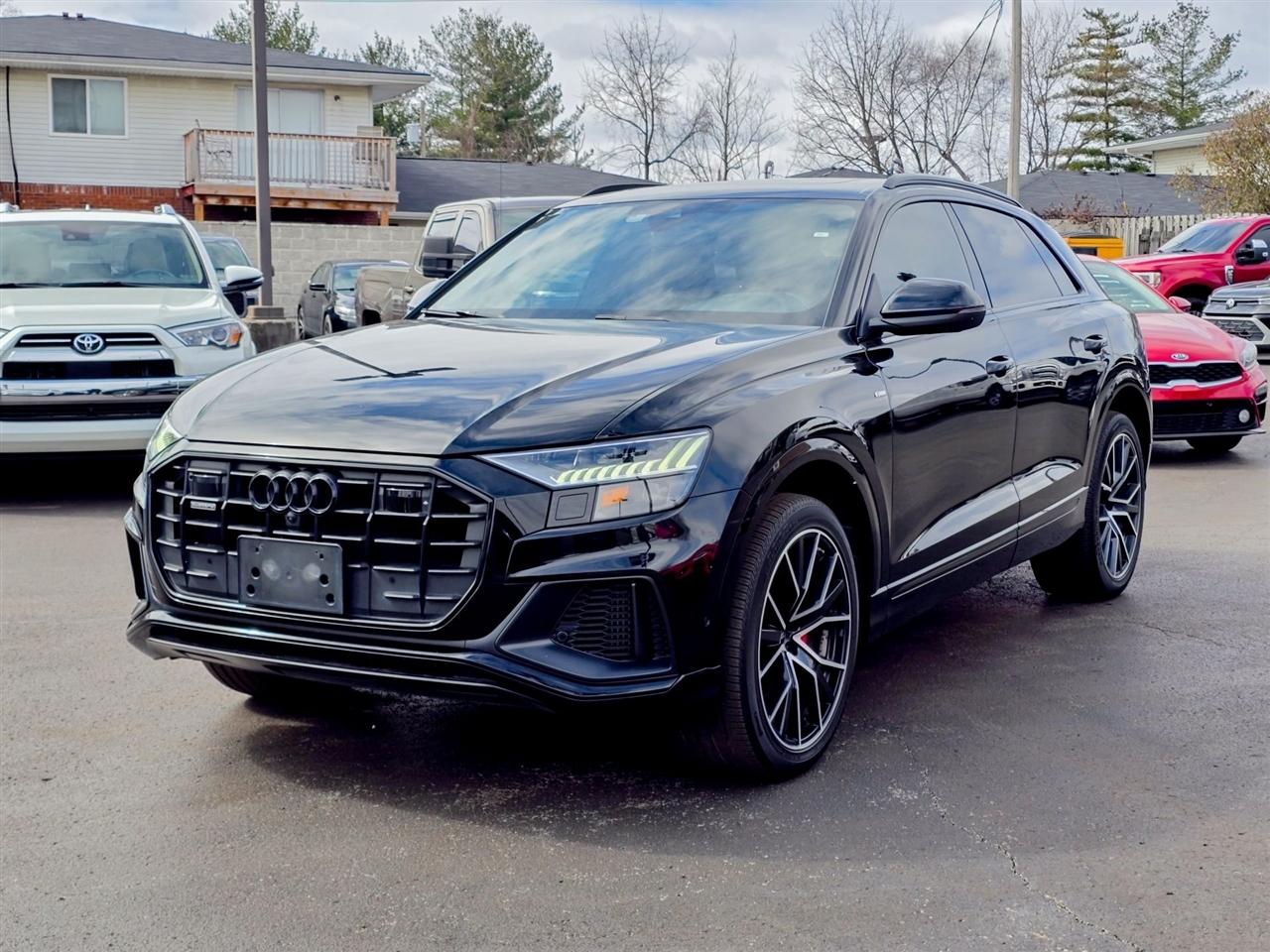Audi Q8  2023