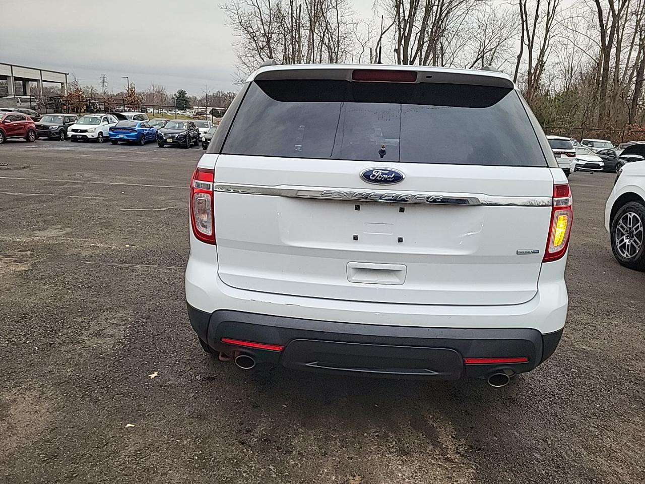 Ford Explorer 4WD 4dr Base 2013