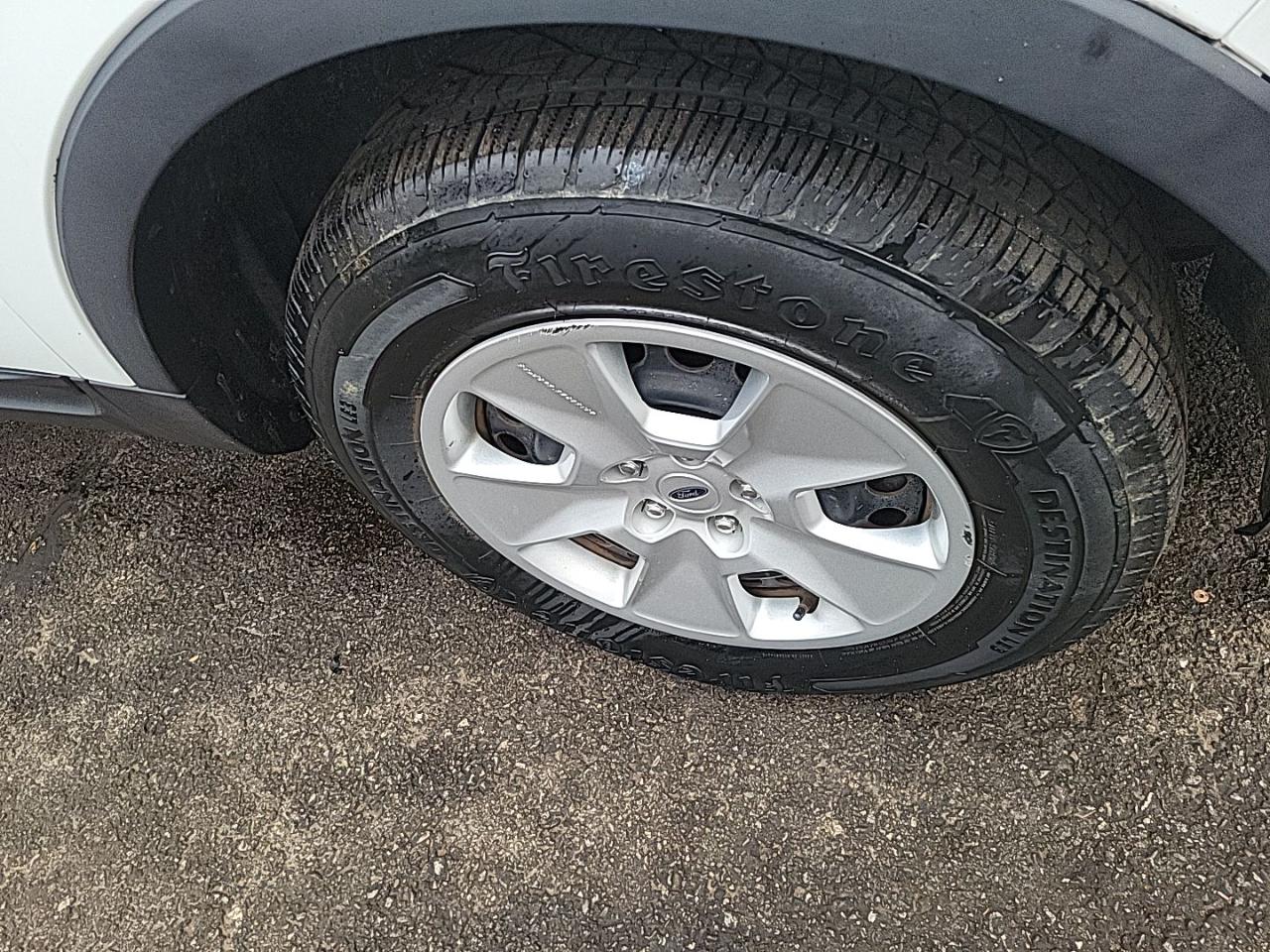 Ford Explorer 4WD 4dr Base 2013