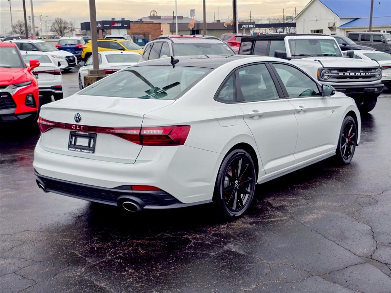 Volkswagen Jetta GLI  2025