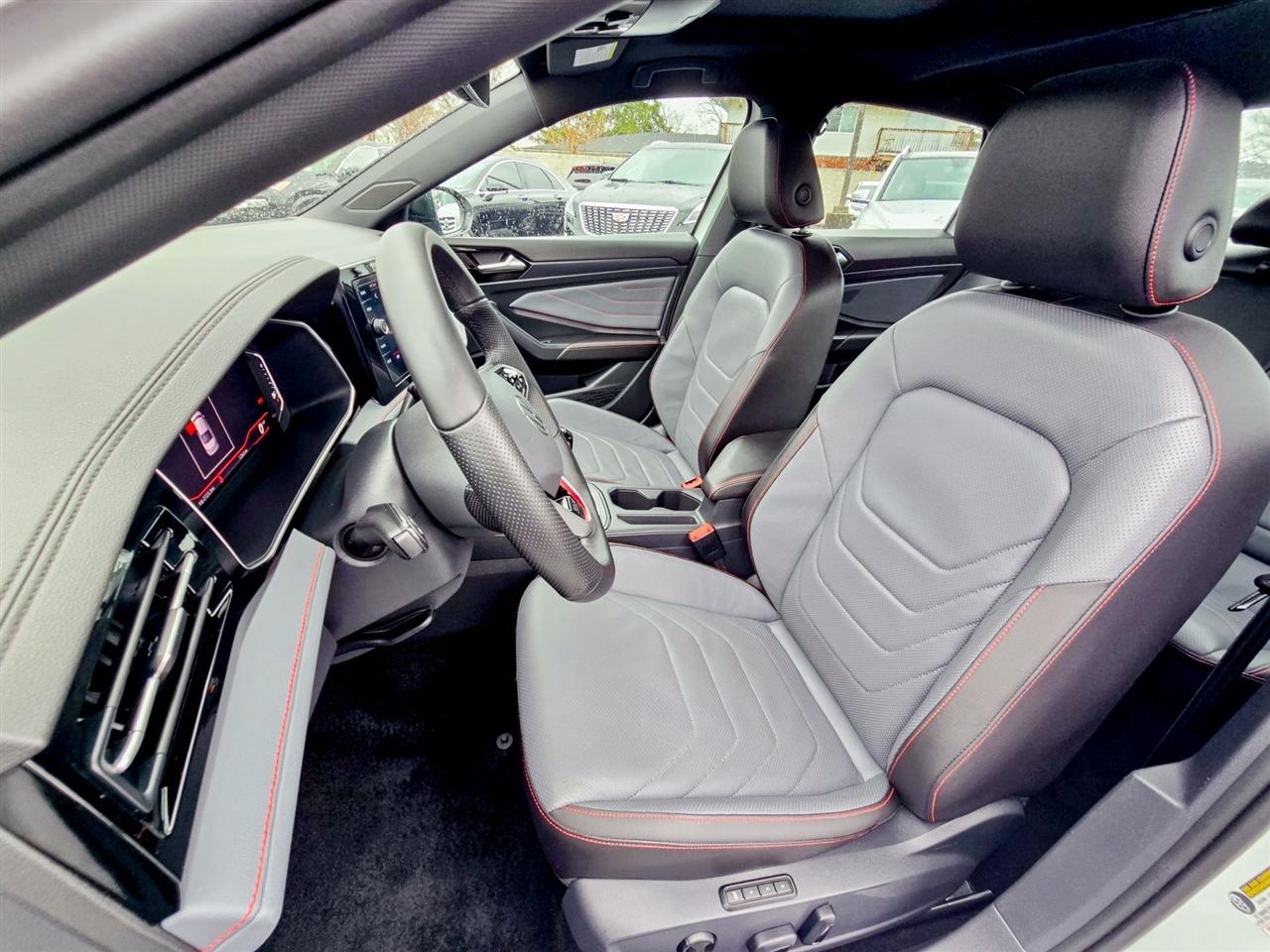 Volkswagen Jetta GLI  2025