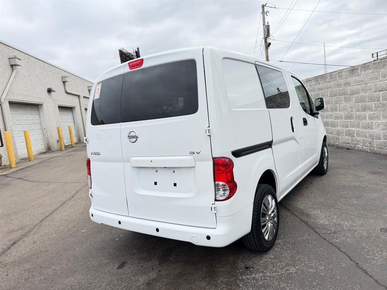 Nissan NV200 Compact Cargo  2021