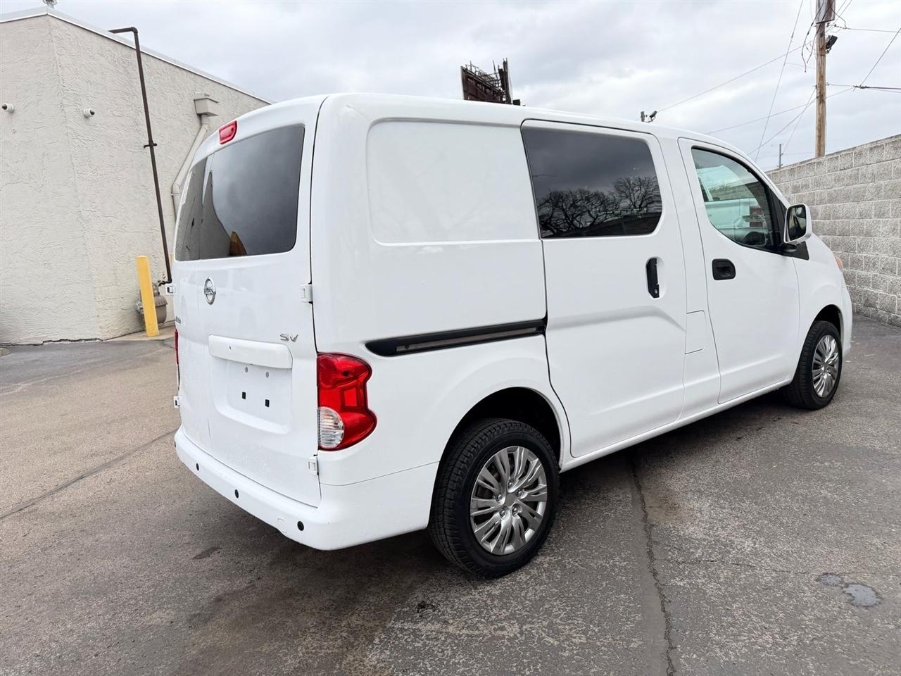 Nissan NV200 Compact Cargo  2021