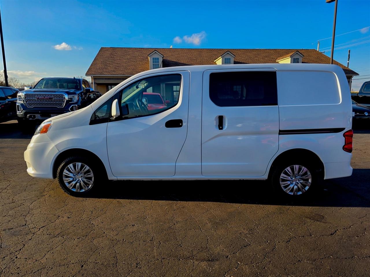 Nissan NV200 Compact Cargo  2021
