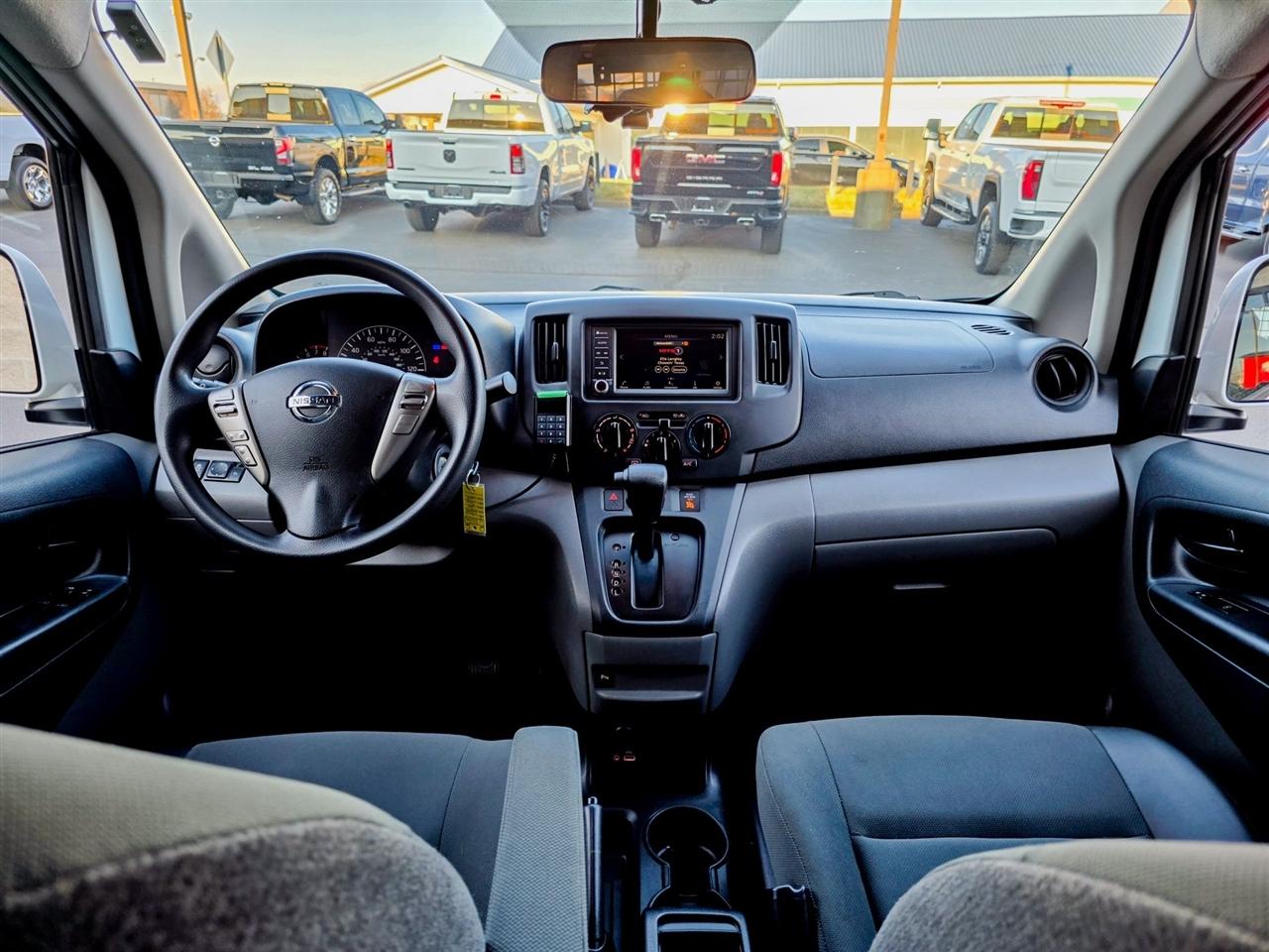 Nissan NV200 Compact Cargo  2021