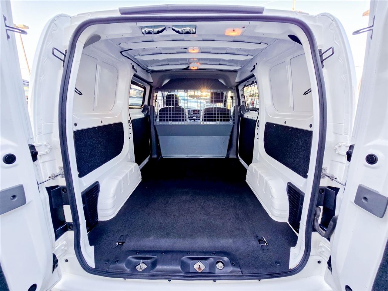 Nissan NV200 Compact Cargo  2021