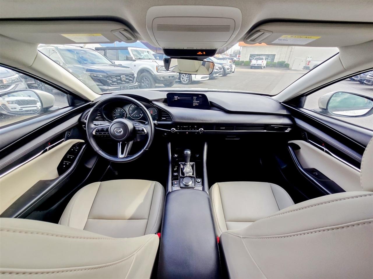 Mazda Mazda3 Sedan  2025