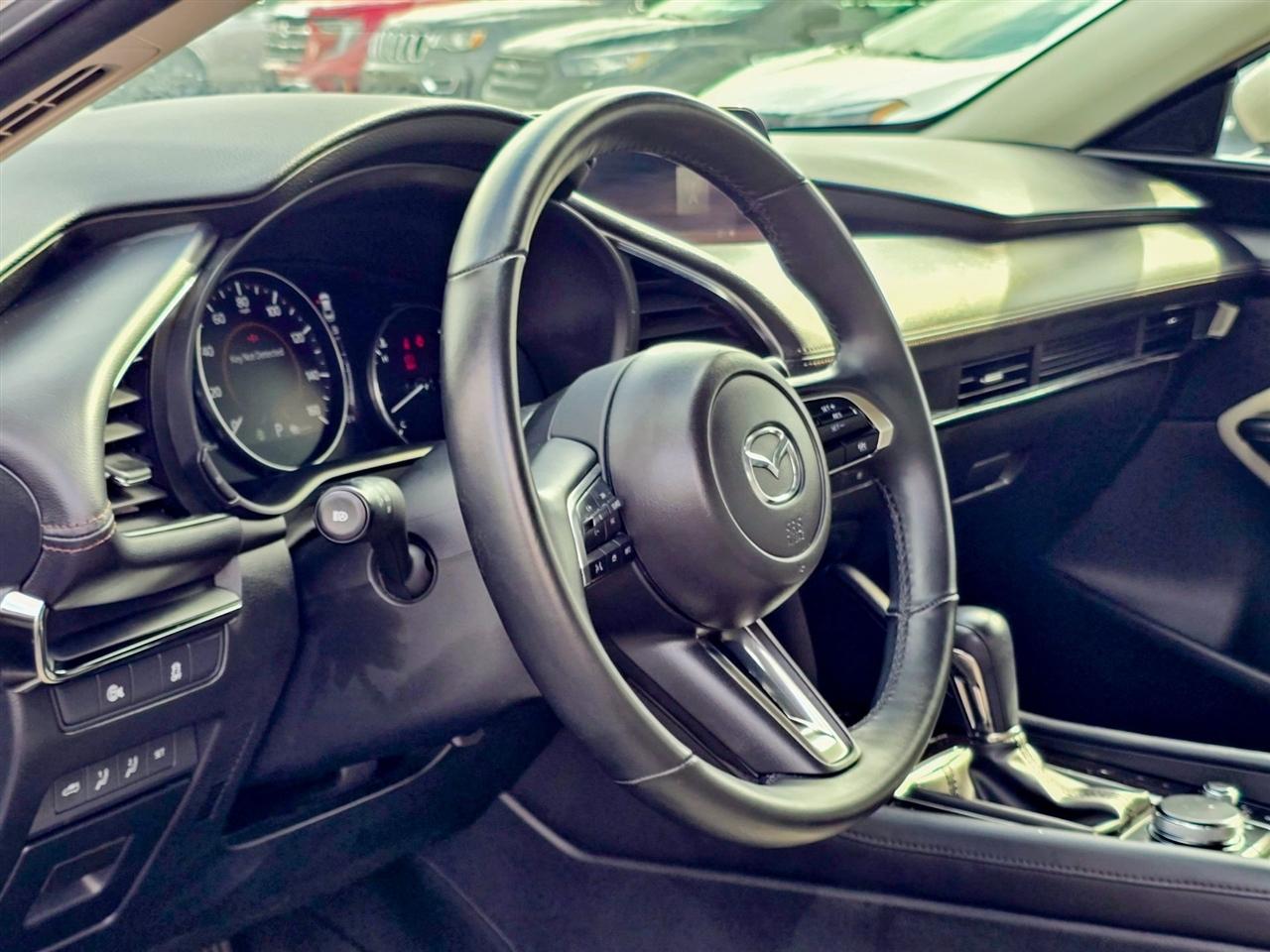 Mazda Mazda3 Sedan  2025