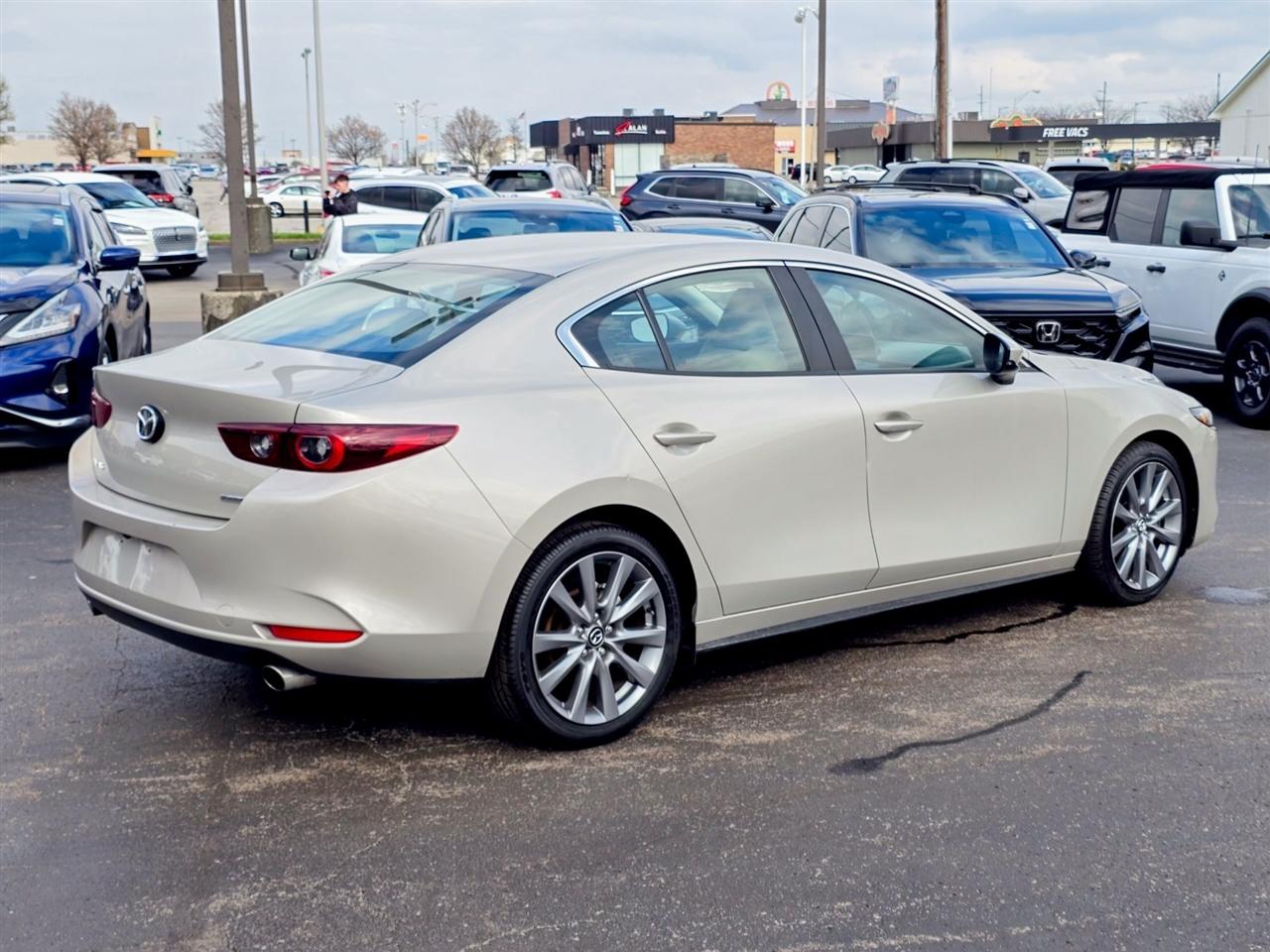 Mazda Mazda3 Sedan  2025