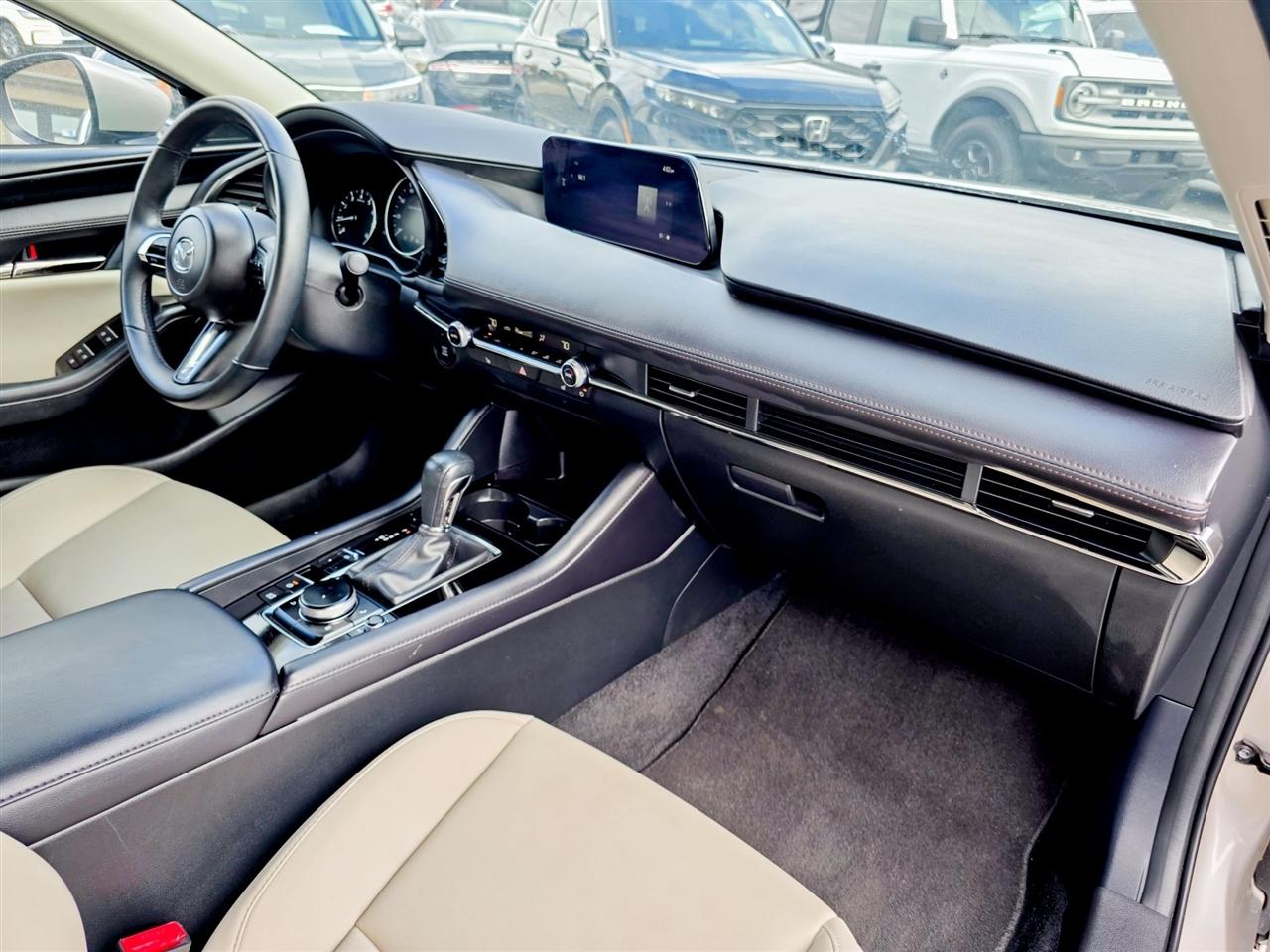 Mazda Mazda3 Sedan  2025