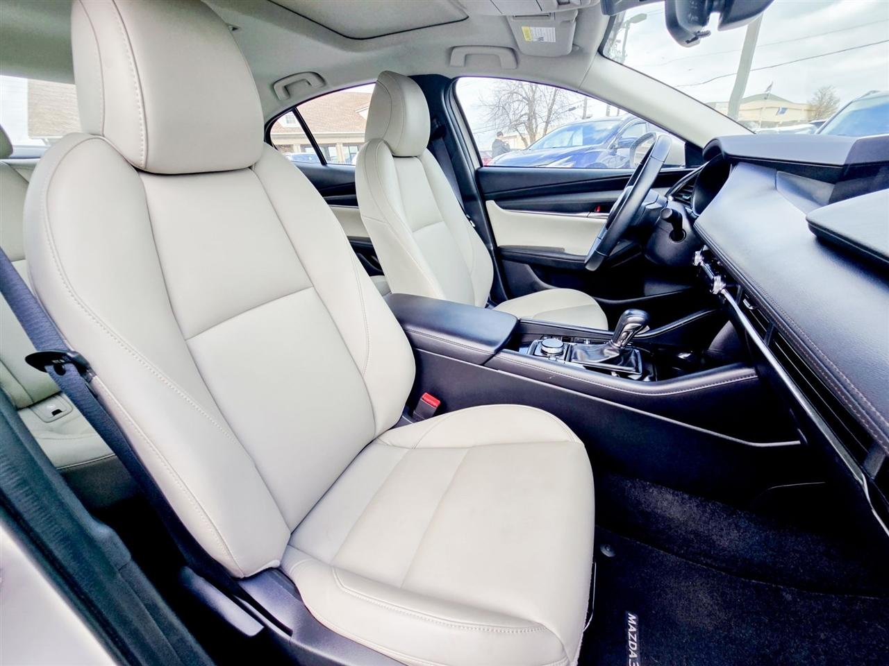 Mazda Mazda3 Sedan  2025