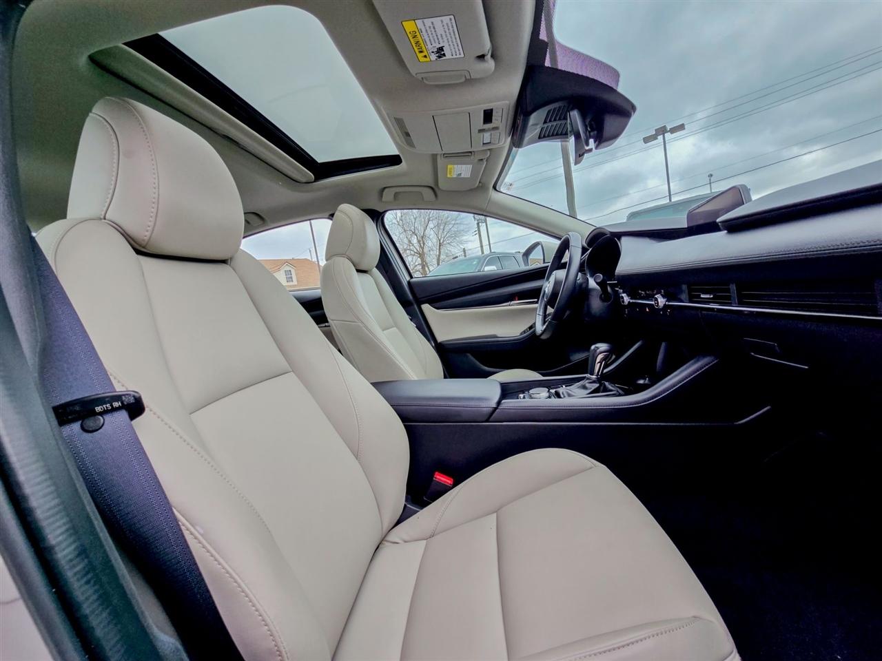 Mazda Mazda3 Sedan  2025