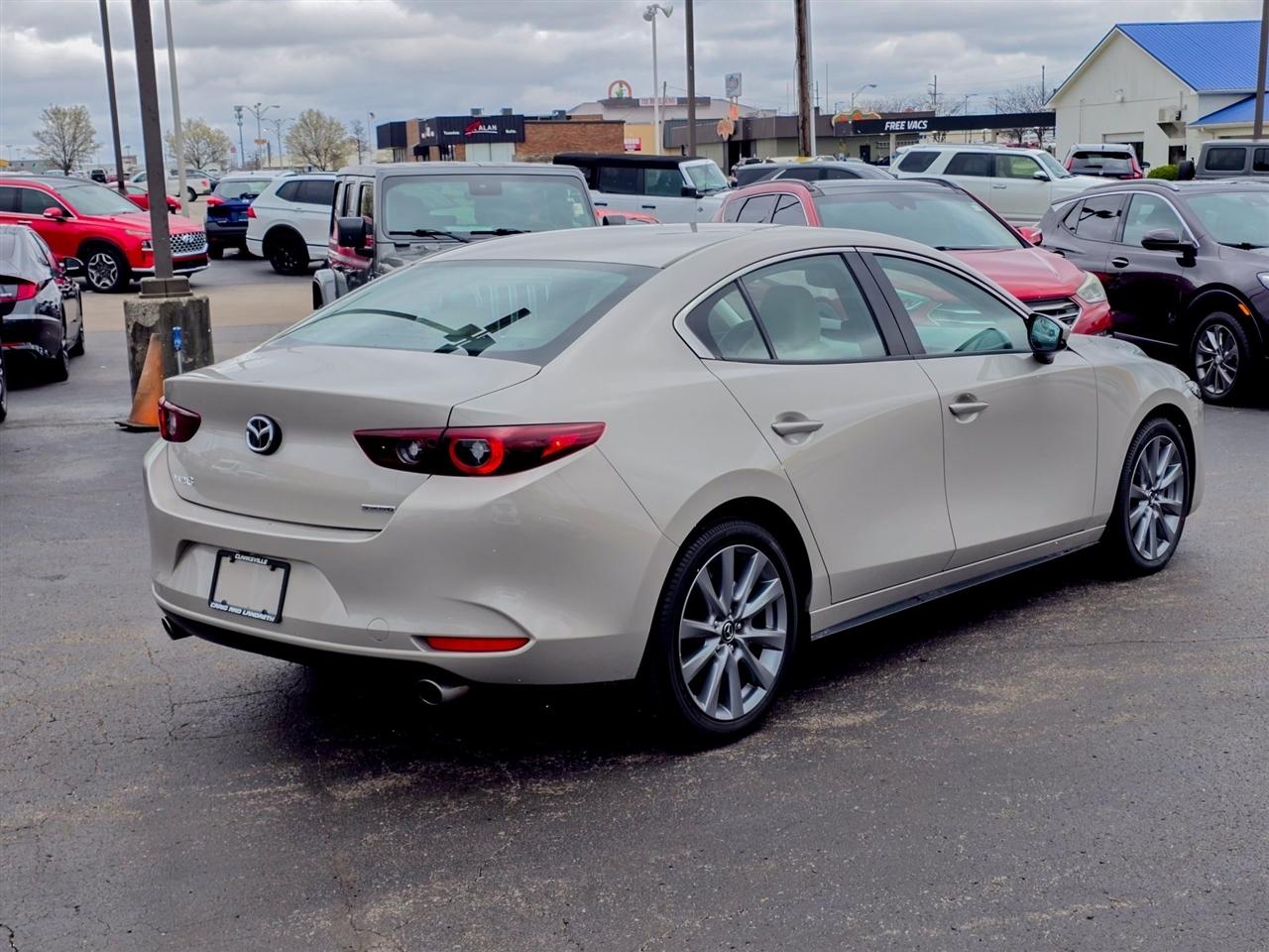 Mazda Mazda3 Sedan  2025