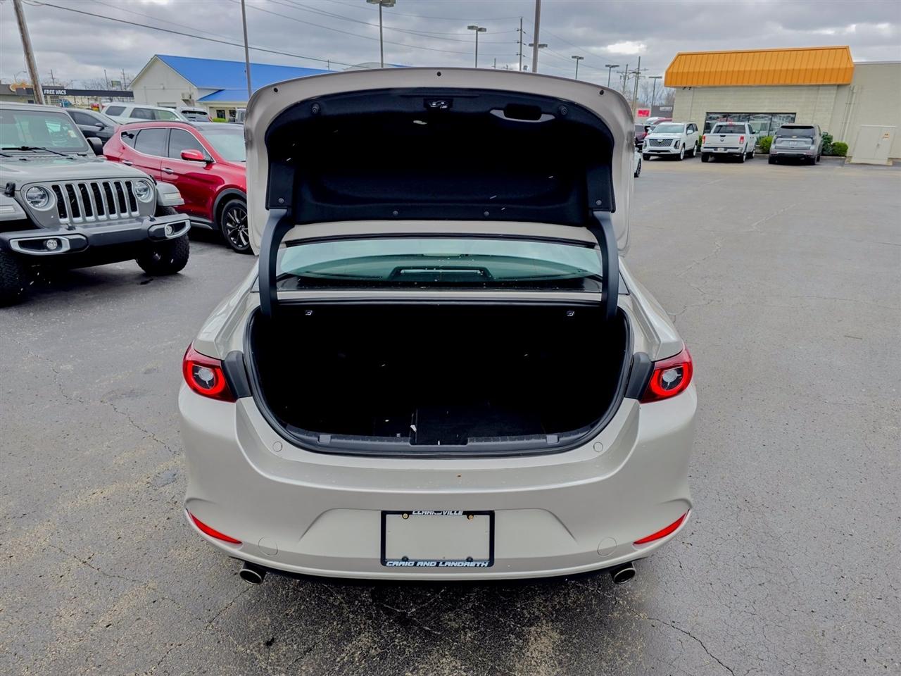 Mazda Mazda3 Sedan  2025