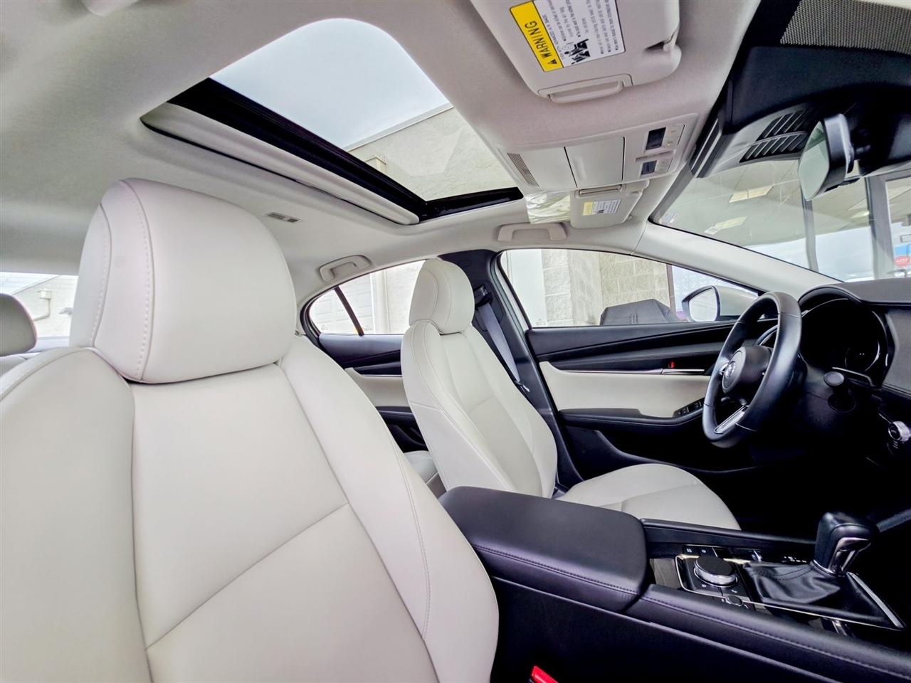 Mazda Mazda3 Sedan  2025