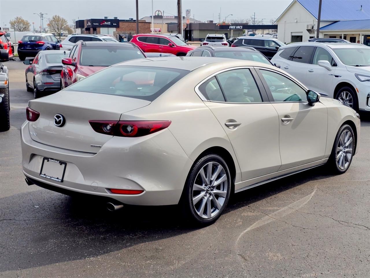 Mazda Mazda3 Sedan  2025