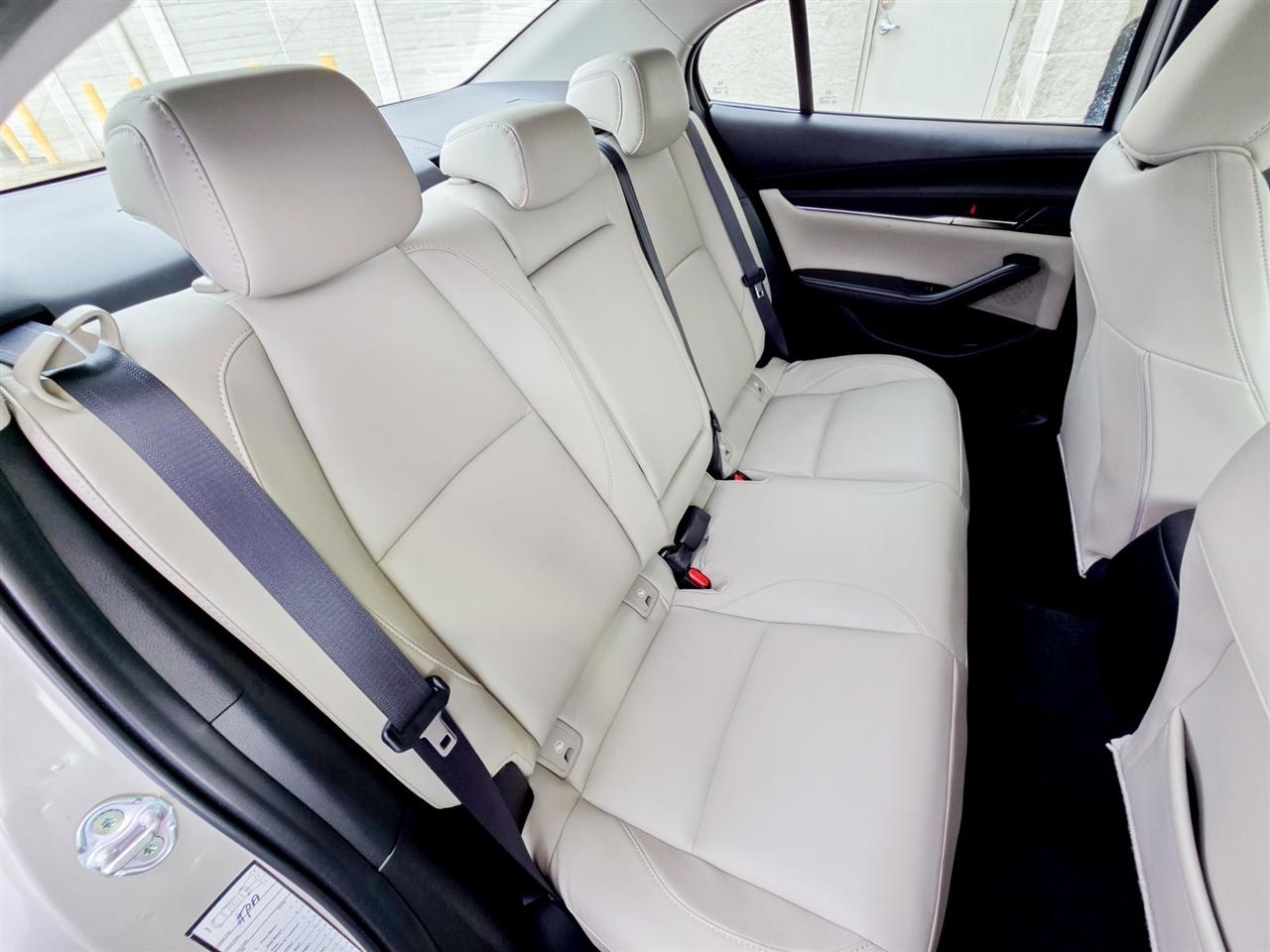 Mazda Mazda3 Sedan  2025