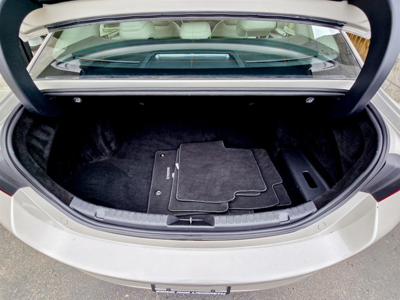 Mazda Mazda3 Sedan  2025