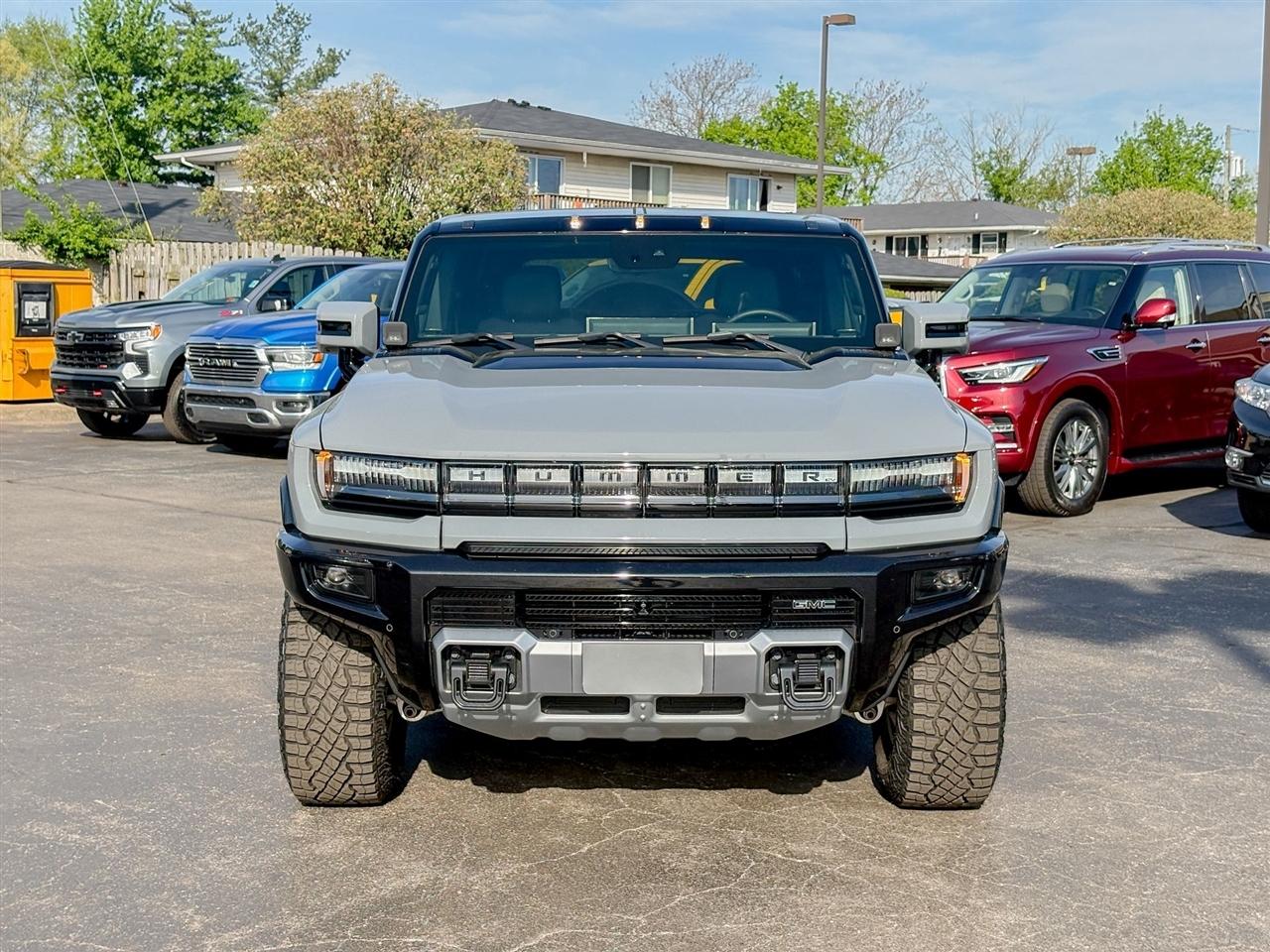 GMC HUMMER EV SUV  2024